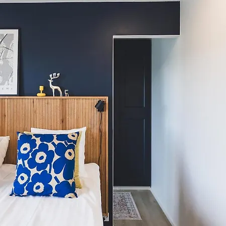 Arcticberry - Where Luxury Meets Arctic Sky *