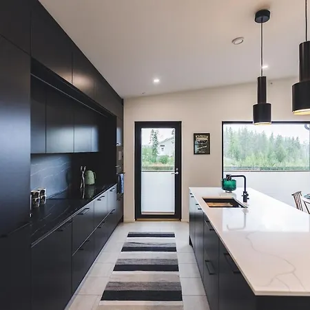 Arcticberry - Where Luxury Meets Arctic Sky Rovaniemi