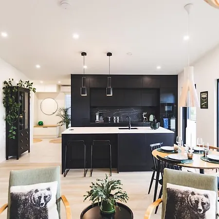 Arcticberry - Where Luxury Meets Arctic Sky Apartman Rovaniemi