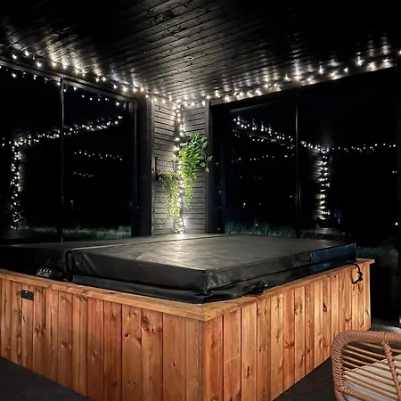 Apartman Arcticberry - Where Luxury Meets Arctic Sky