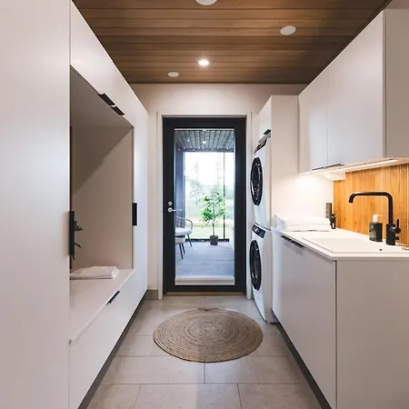 Arcticberry - Where Luxury Meets Arctic Sky